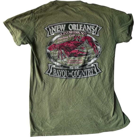 New Orleans “Bayou Country” Crawfish Graphic T-Shirt Green Crew Neck Men’s S/M - Picture 3 of 6